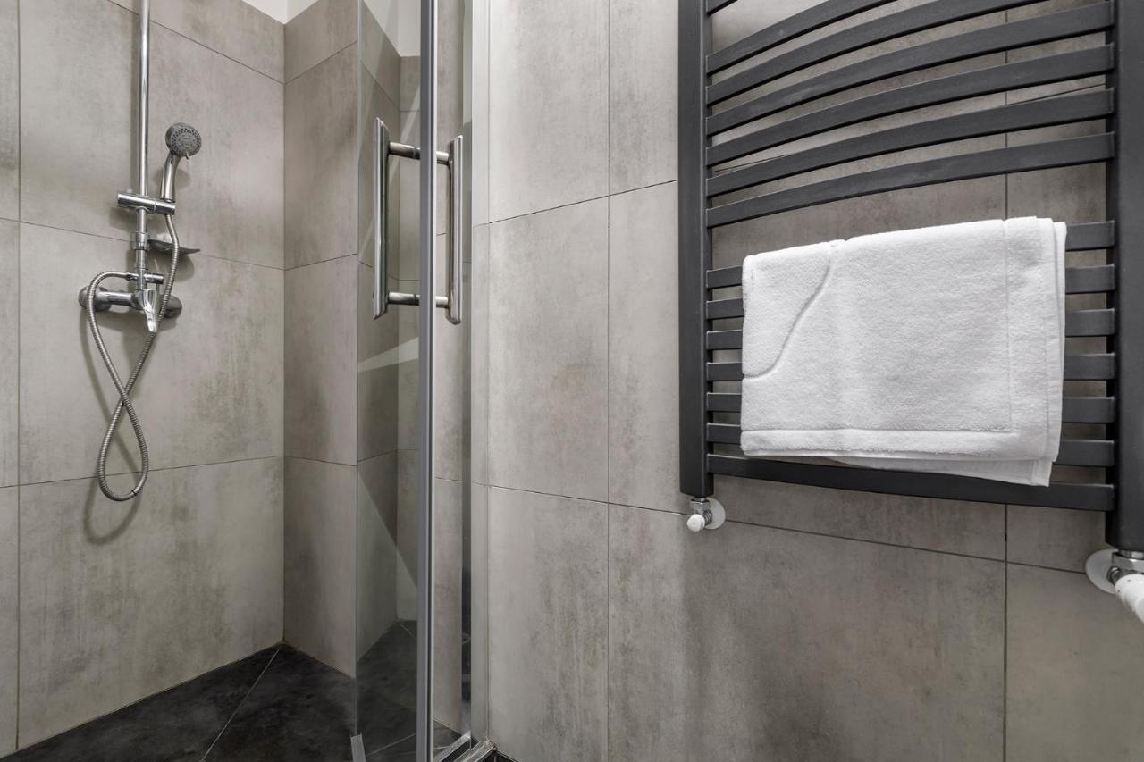 Chopin Park Apartments พอซนาน ภายนอก รูปภาพ